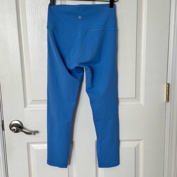 Lululemon 23” Wunder Train Leggings - Picture 2 of 11